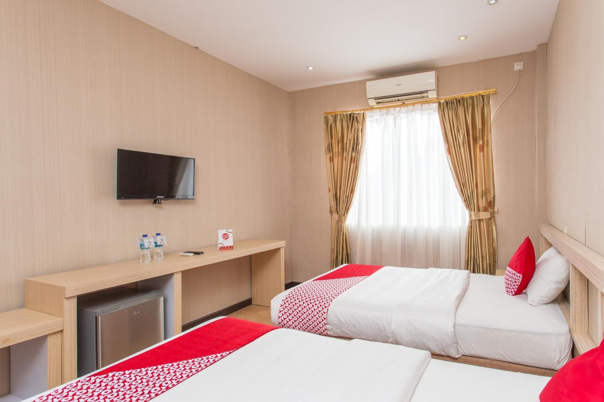 Oyo 663 Hotel Sejati Balikpapan  Exterior foto